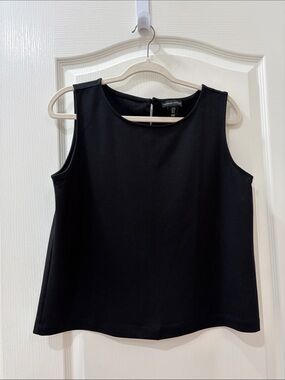NWOT Adrienne Vittadini sz M Tank Top